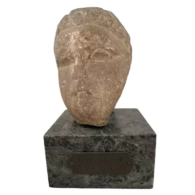 Celtic stone head. Exceptional origin. View number 1