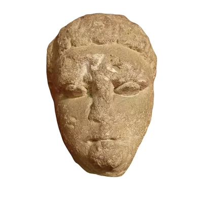 Celtic stone head. Exceptional origin. View number 2