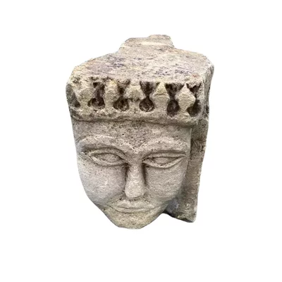 Corbel depicting a crowned queen. Romanesque art Poitou. View number 2