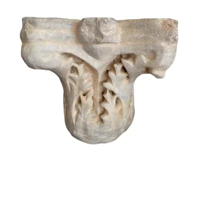 Carolingian capital. Pre-Romanesque marble. View number 1