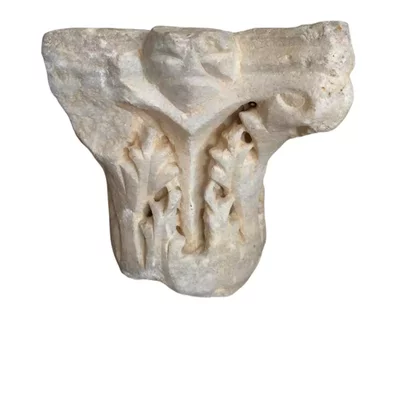 Carolingian capital. Pre-Romanesque marble. View number 2