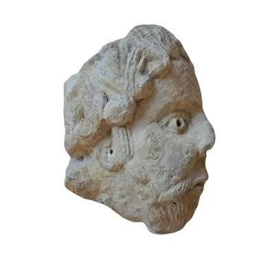 Head of a bearded man. Romanesque period. Main view of the sculpture