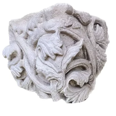 Romanesque capital. Paris potentially Saint-Martin-des-Champs. Main view of the sculpture